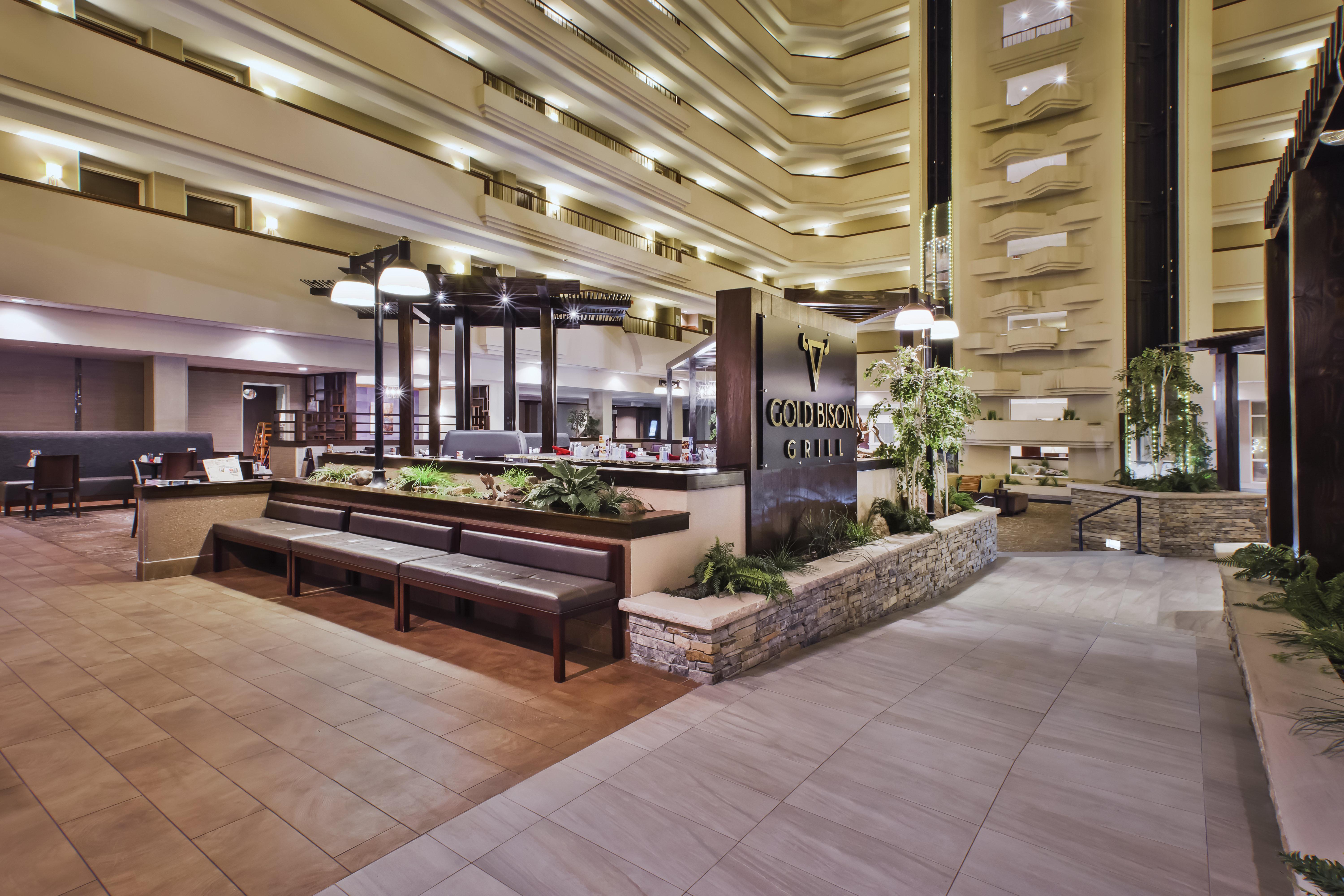 Doubletree By Hilton Rapid City Downtown Convention Center Exterior photo