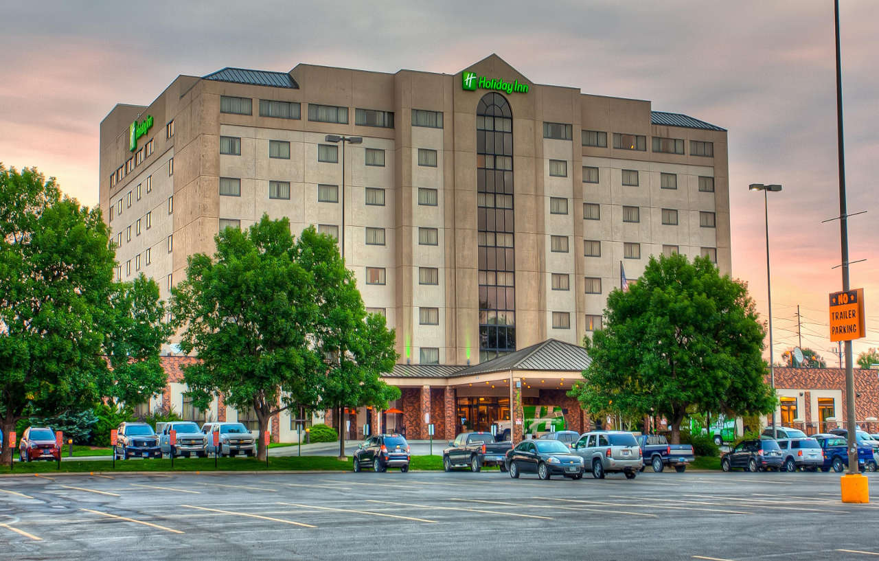 Doubletree By Hilton Rapid City Downtown Convention Center Exterior photo